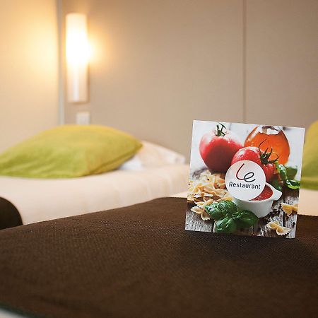 Campanile Marseille Vitrolles Griffon Hotel Екстериор снимка